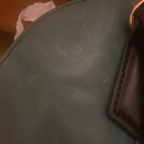 Green Tignanello purse - Picture 3 of 3